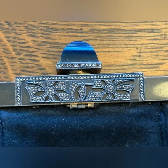 1920-1930 Vintage French Art Deco Black Purse Bag Jane Saltati Metal w/ Stones - Picture 2 of 12